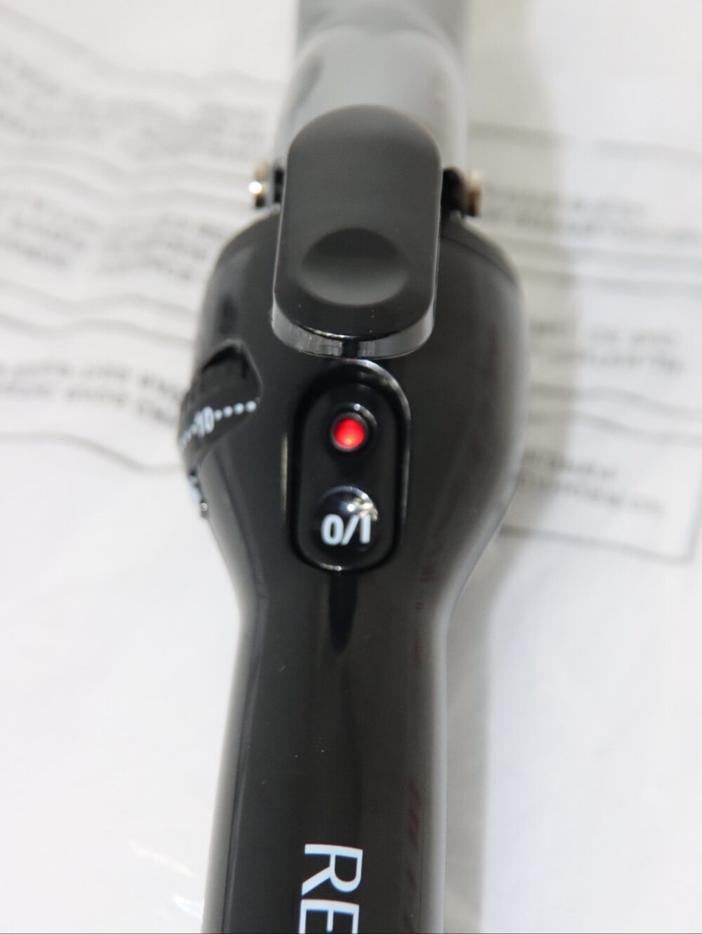 Revlon RV051F Curling Iron - Picture 3 of 5